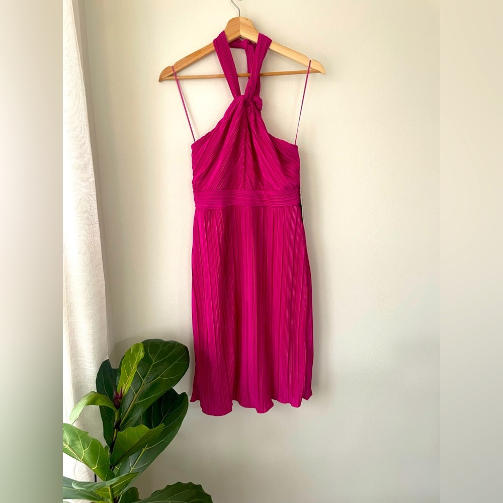 NWT Kirious Pink Halter Dress - M